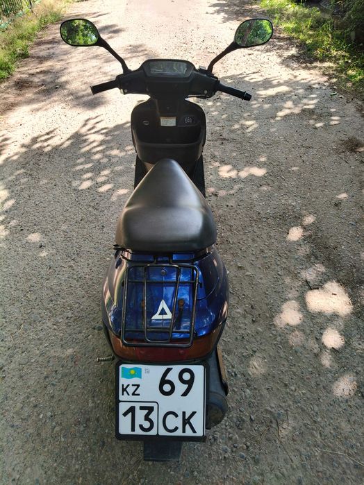 Suzuki adress 100