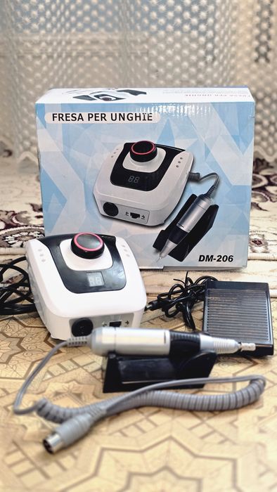 Manyikur uchun chistka apparat