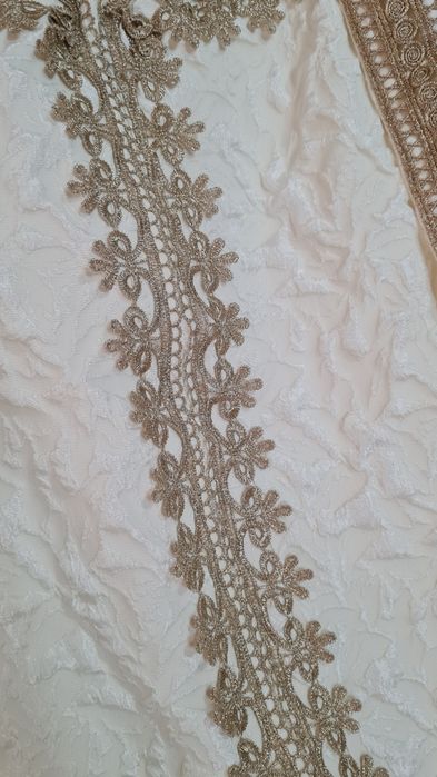 Rochie brodată nouă
