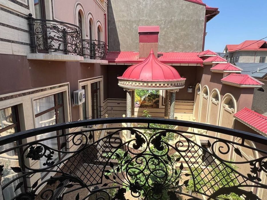 Амир Темур, Мирзо Улугбек! Шикарный дом 6 соток 12 комнат