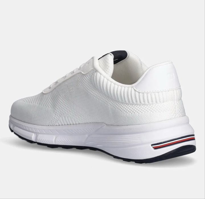 Adidasi Tommy Hilfiger originali!! Marimea 42