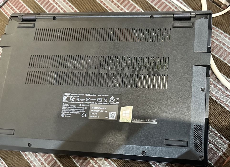 Asus Expert Book