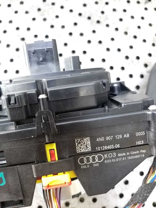 Bloc manete semnalziare stergator parbriz tempomat spirala volan audi a4 b9 8w 4n0907129ab