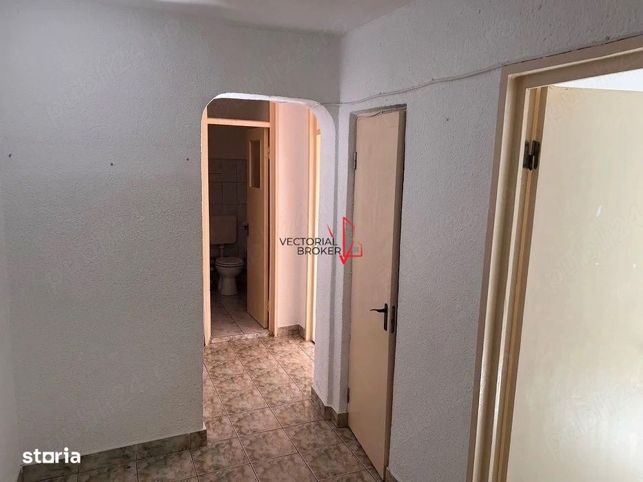 Apartament la et.1 in bloc reabilitat langa Metrou OBOR — fotografia 3