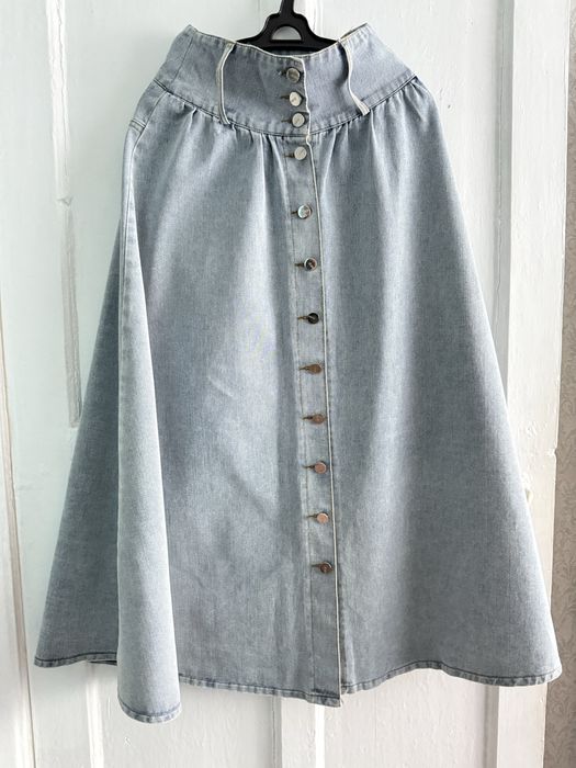 Продам платья женские от 5000 тенге