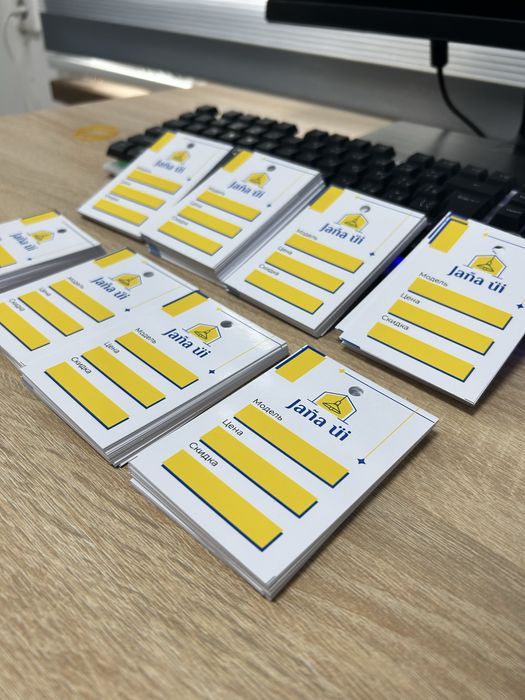 Типография / полиграфия / буклет / распечатка /