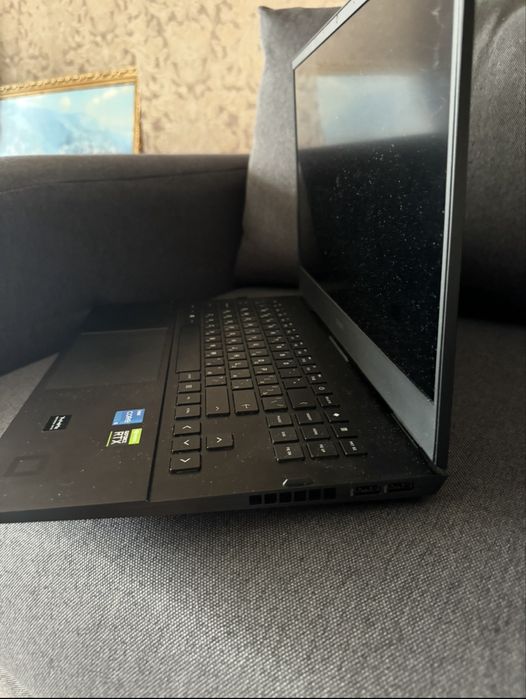 HP OMEN 16 RTX 3060 i5-12500H