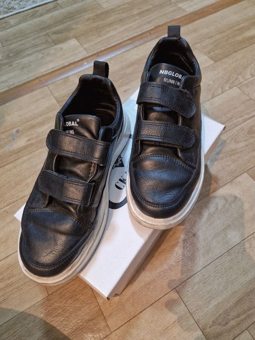 Продам макасы для мальчика