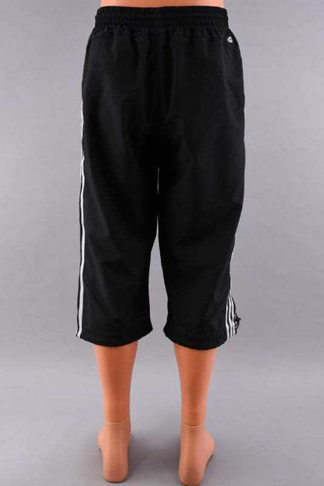 Pantaloni scurti /Bermude de la Adidas, 12,13,14 ani