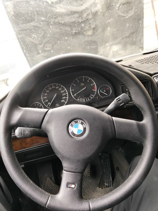 Продам руль BMW e34