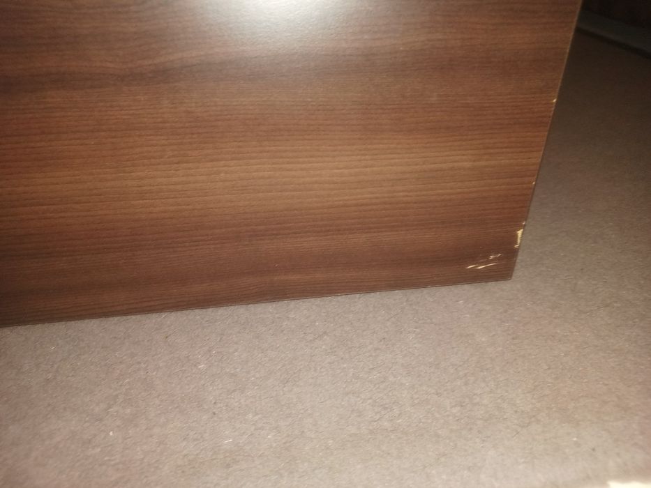 Масивна холна маса