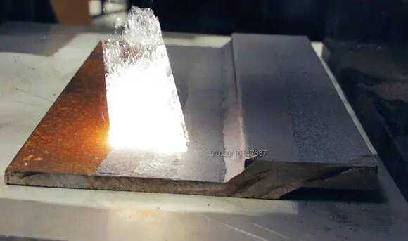 Премахване, почистване на ръжда с ЛАЗЕР