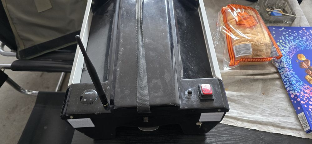 Лодка за захрантка GPS