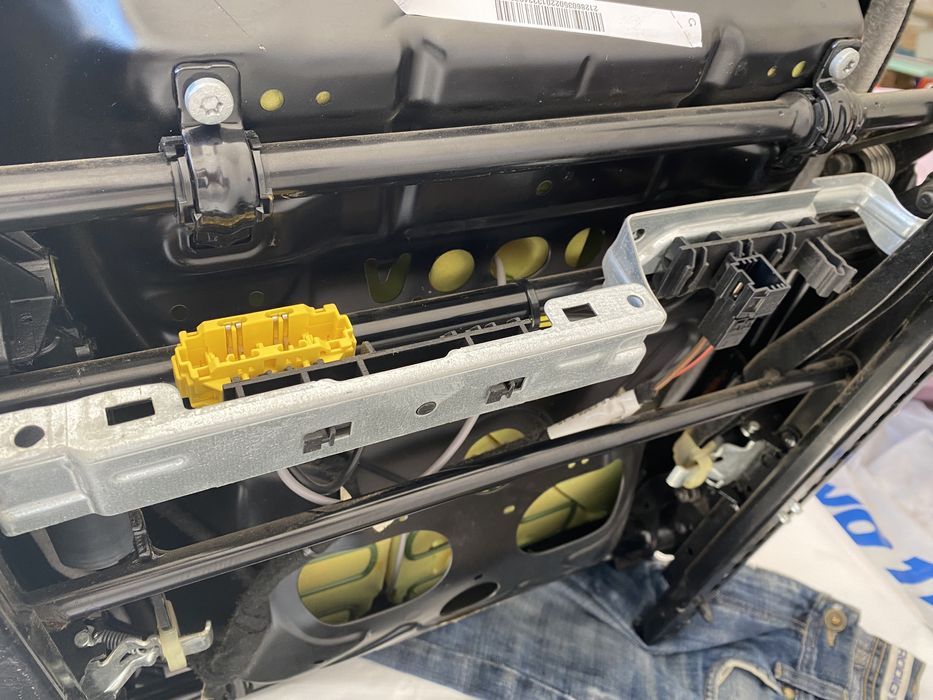 Седалки за Mercedes W212 facelift 2014г. Салон седан