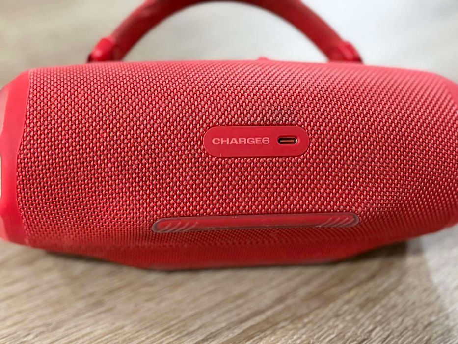 JBL Charge 6 Red
