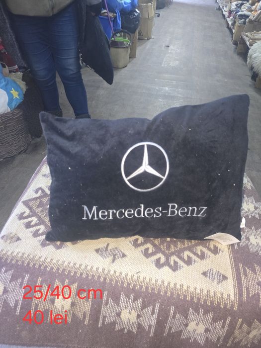 Jucării Plușuri căței pernițe oițe ursuleți broscuțe