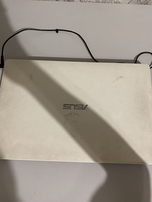 Продам ноутбук Asus