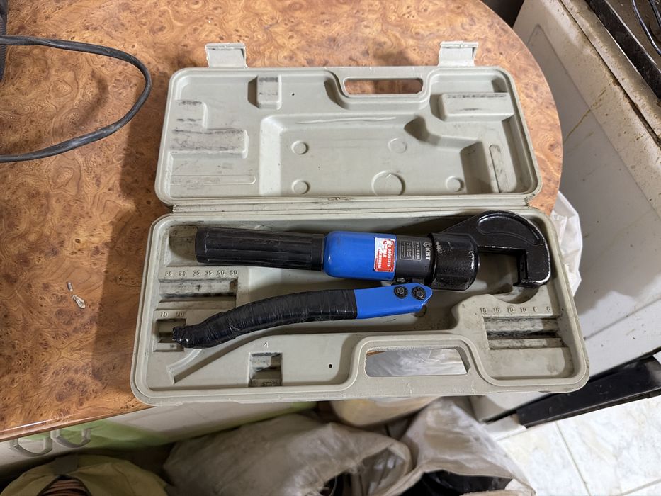 Гидравлический пресс ручной