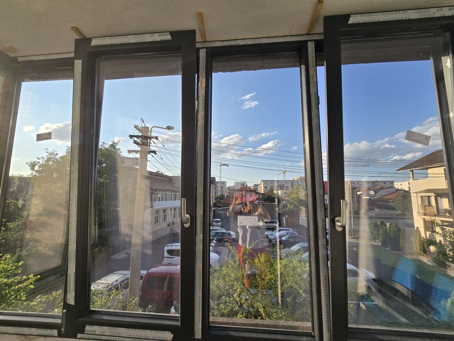 P.F. inchiriez ap 2 camere str Dunarii 65 decomandat