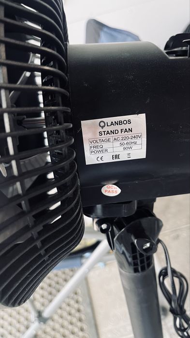вентилятор 90 W офисный