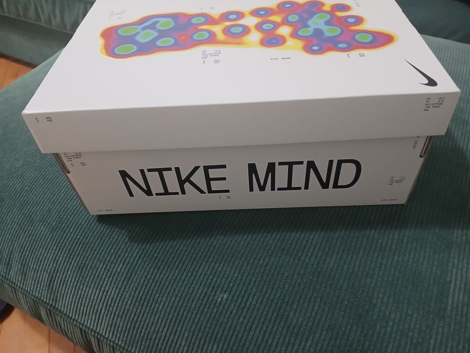 Nike mind department  NEW!!!