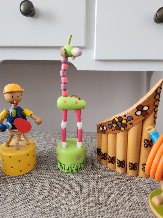 Lot jucării din lemn