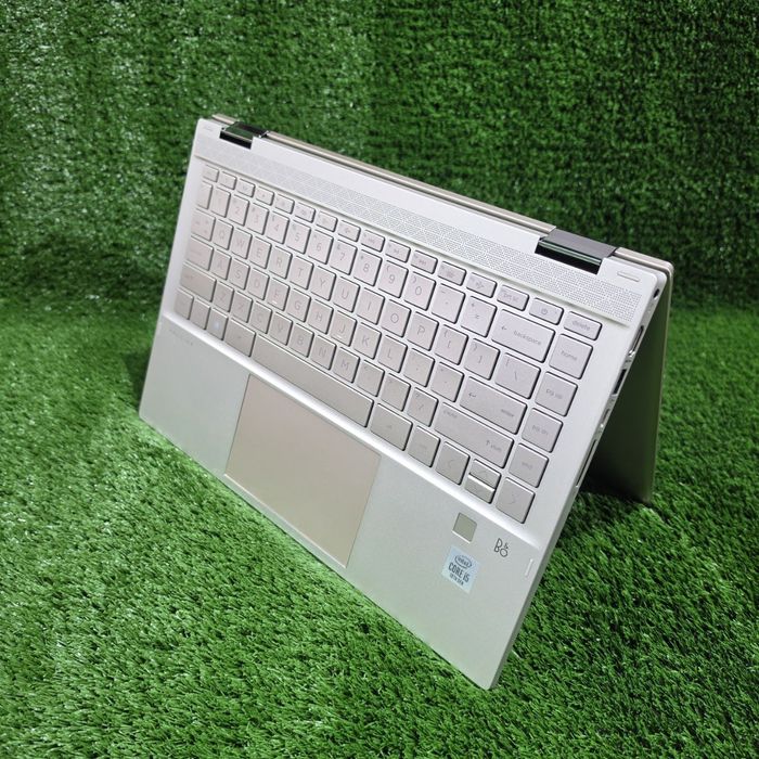 Hp x360 core i5 8gb 256gb N945