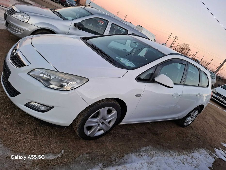 Opel Astra J an 2011, 1,7 D, Euro5,km 290000,din Austria,neinscrisa Ro