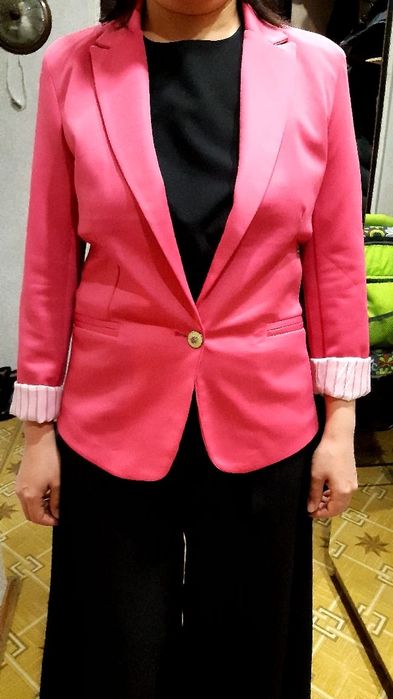 Продам платья и комбинезон