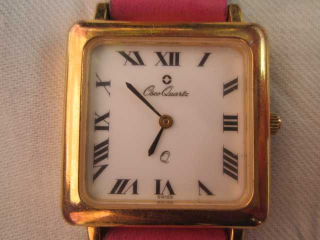 Маркови швейцарски и други часовници с различни цени.