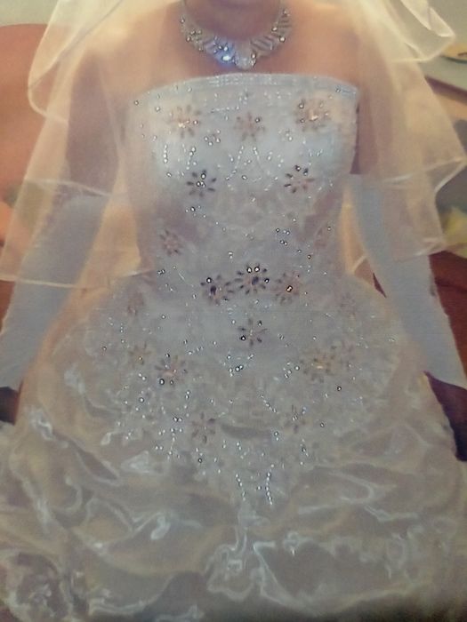 Свадебное платье