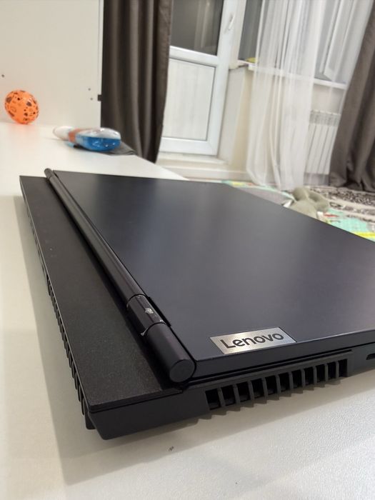 Lenovo Legion ноутбук