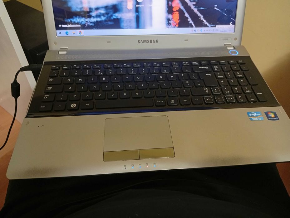 Laptop, notebook , лаптоп Самсунг 15,6" 8ГБ, WIN 10