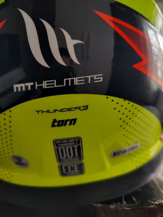 Каска MT Thunder 3