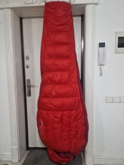 Спальные мешки и куртка