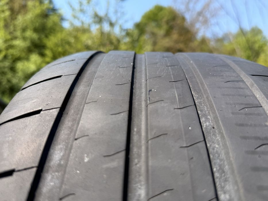 Летни гуми 245/45/18 ДОТ:23 BRIDGESTONE