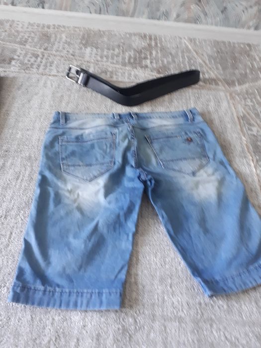 Джинсовые бриджи  размер на 46-48