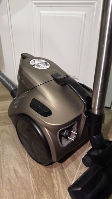 Пылесос от компании tefal