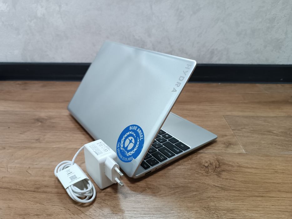 Ноутбук HYDRA 2024 Windows 10 Pro.