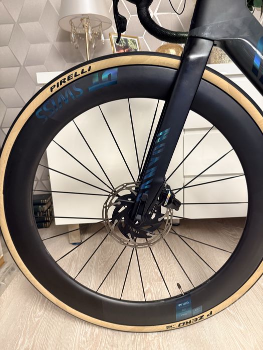 Canyon Aeroad CF SLX 8  AXS