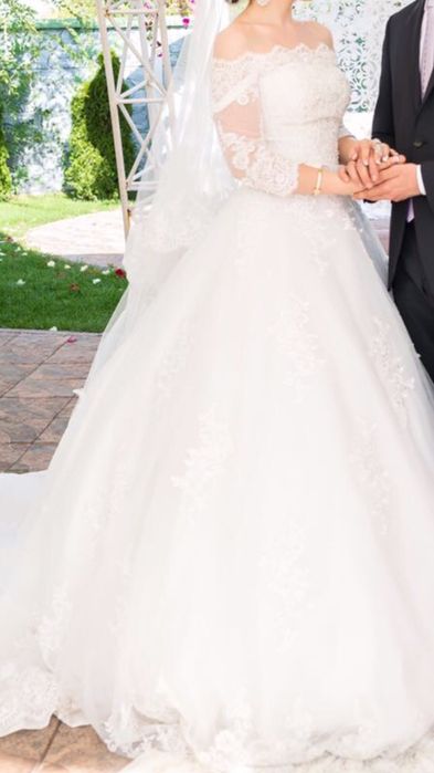 Свадебное платье