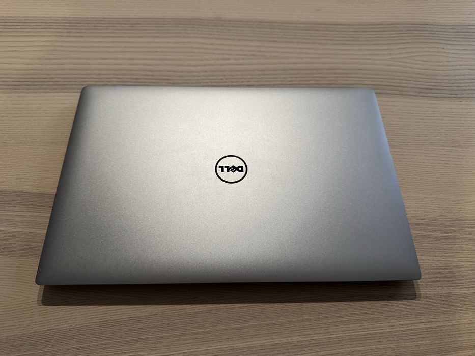 Dell XPS 15 9560 | i7 HQ | 16GB RAM | GTX 1050 | 512GB SSD