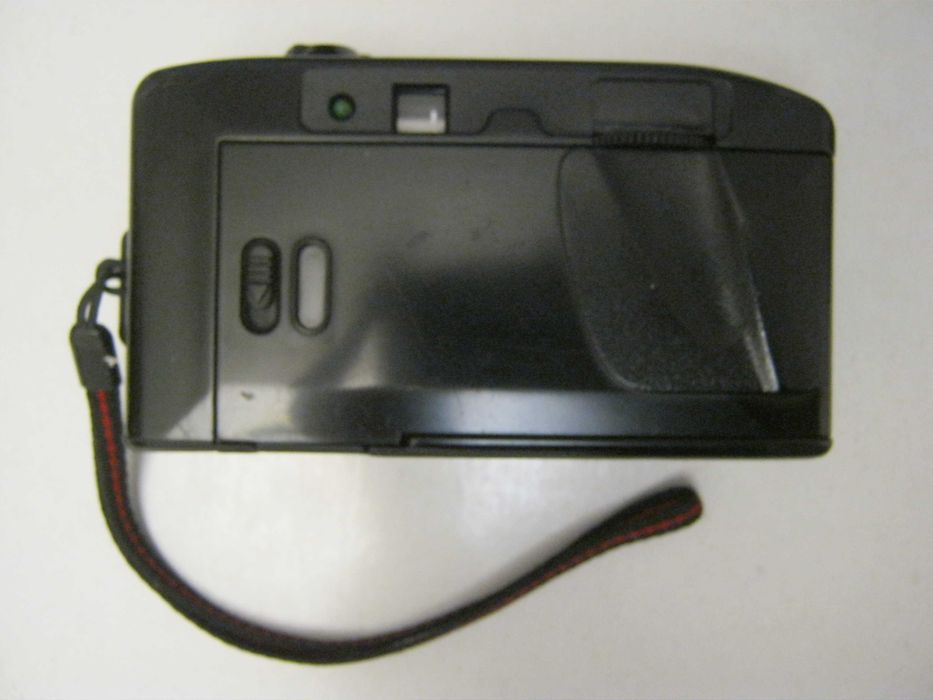 Ретро фотоапарат Скина