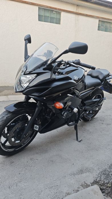 Yamaha FZ6R 2014