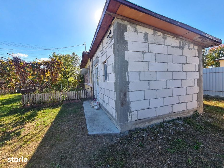 Casa plus teren de vanzare ! Colacu,Racari !