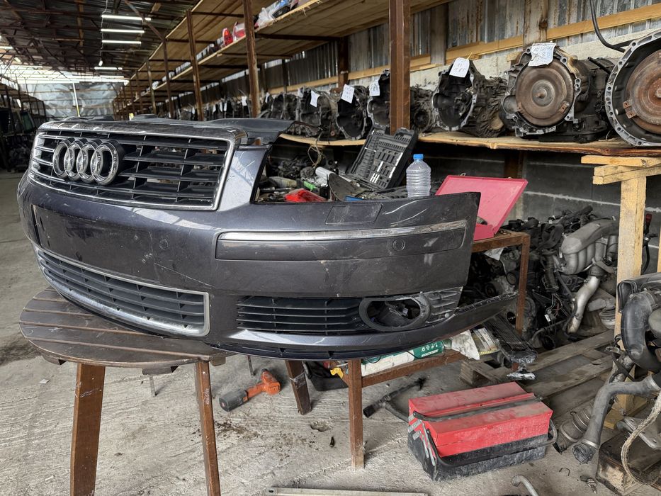 Брония от АУДИ А8 Д3 в външни забележки 2004 Г