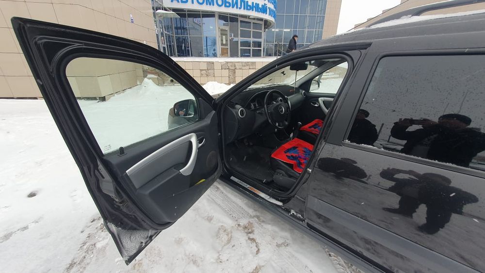 Срочно продам машину