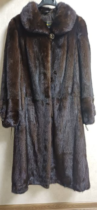 Продам  норкывый  шуба