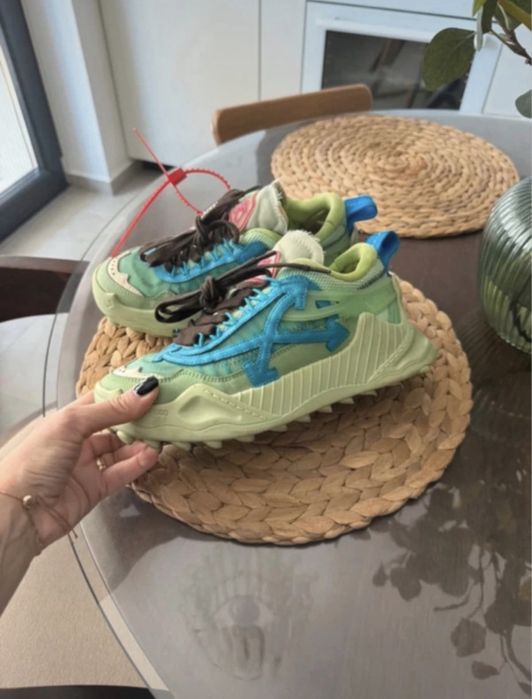 Sneakers off white