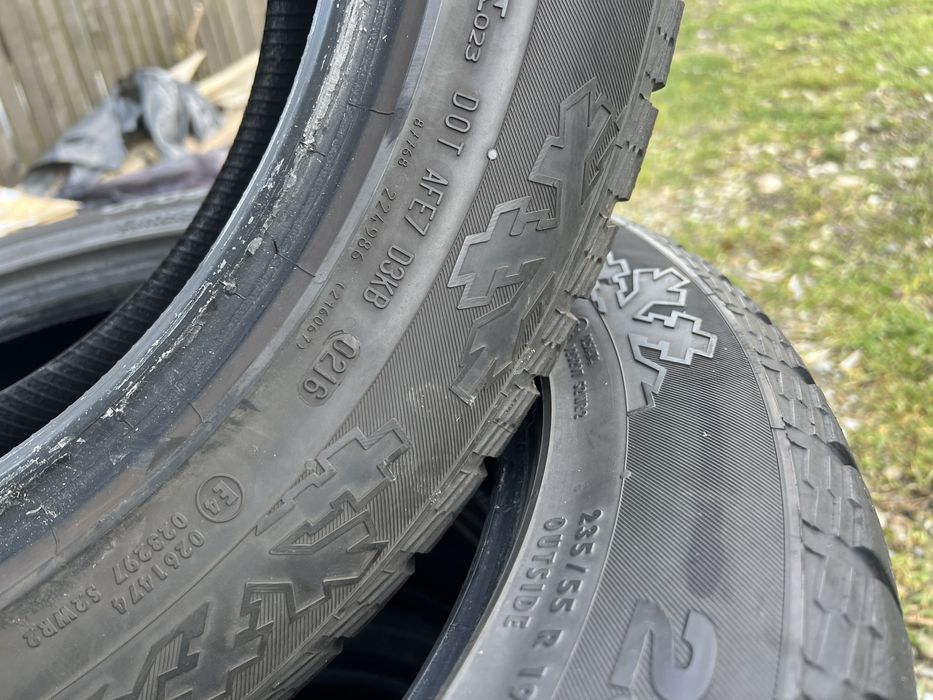 Set 4 Anvelope iarna 235/55/19 Continental / Profil 5-6 mm